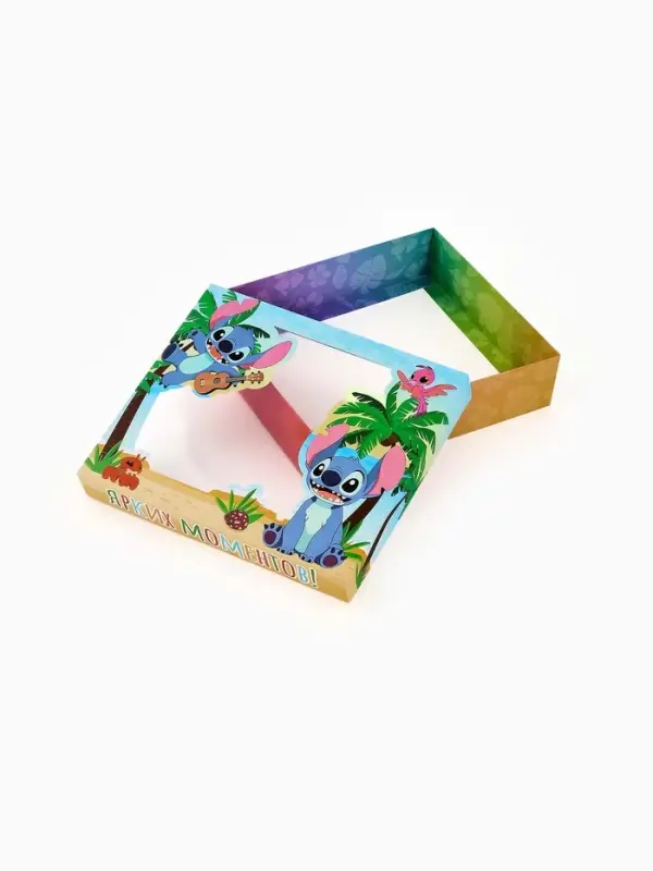 Коробка подарочная &laquo;Ярких моментов&raquo;, 23.5 &times; 20.5 &times; 5.5 см