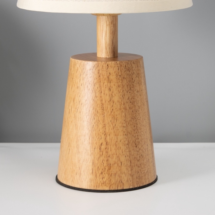 Светильник настольный Светильник настольный "Индия" 1х40Вт Е27 береза 16,5х16,5х35см