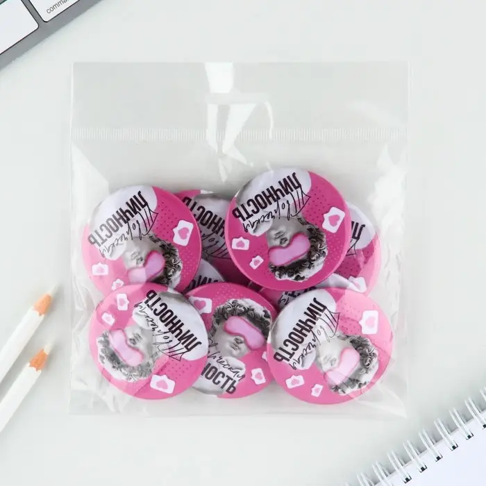 Значок«Творческая личность», d=5,6 см Значок«Творческая личность», d=5,6 см