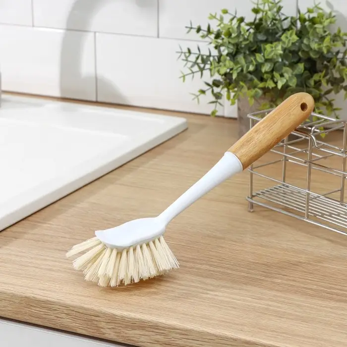 Щётка для посуды Доляна Meli, 8×6,5×29 см, бамбуковая ручка, цвет бежевый Щётка для посуды Доляна Meli, 8×6,5×29 см, бамбуковая ручка, цвет бежевый