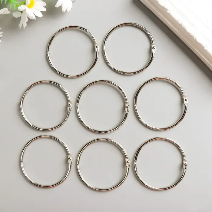 Кольцо для творчества (для фотоальбомов) Кольцо для творчества (для фотоальбомов) "Серебро" внутр. d= 5 см внешн. d=5,5 см