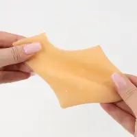 Носочки для педикюра, силиконовые, с перфорацией, универсальный размер, 10&times;10.5 см, бежевые