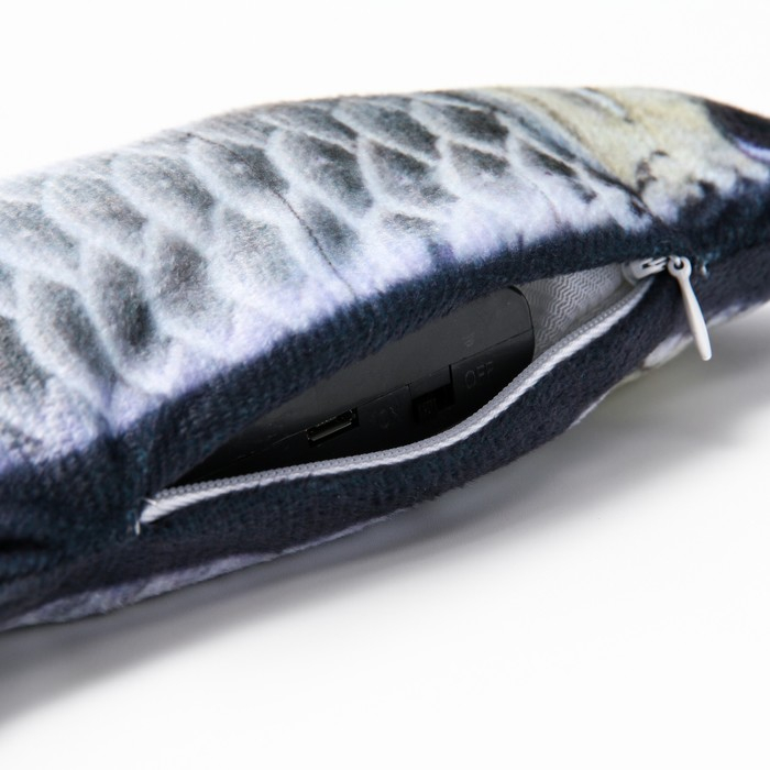 Игрушка для кошек  Игрушка для кошек "Толстолобик" с двигающимся хвостом и с USB-зарядкой, 28 см