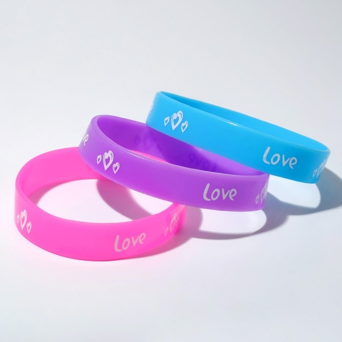 Силиконовый браслет Love, набор 3 шт., цвет МИКС, 5,7 см Силиконовый браслет Love, набор 3 шт., цвет МИКС, 5,7 см