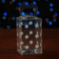Коробка подарочная новогодняя складная ПВХ «Снежинки» 6×6×10 см