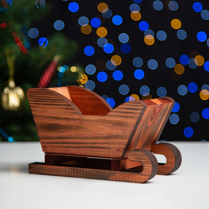 Новый год. Кашпо деревянное 20×12×13 см  Новый год. Кашпо деревянное 20×12×13 см "Санки", брашированный Дарим Красиво