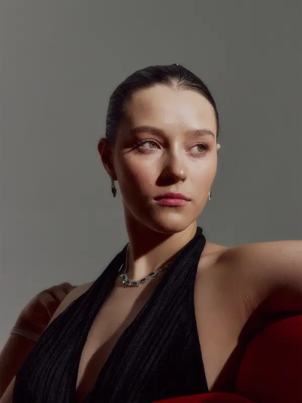 Набор 2 предмета: серьги, колье &laquo;Листопад&raquo;, утончённый ромб, цвет бело-изумрудный в серебре, 32 см