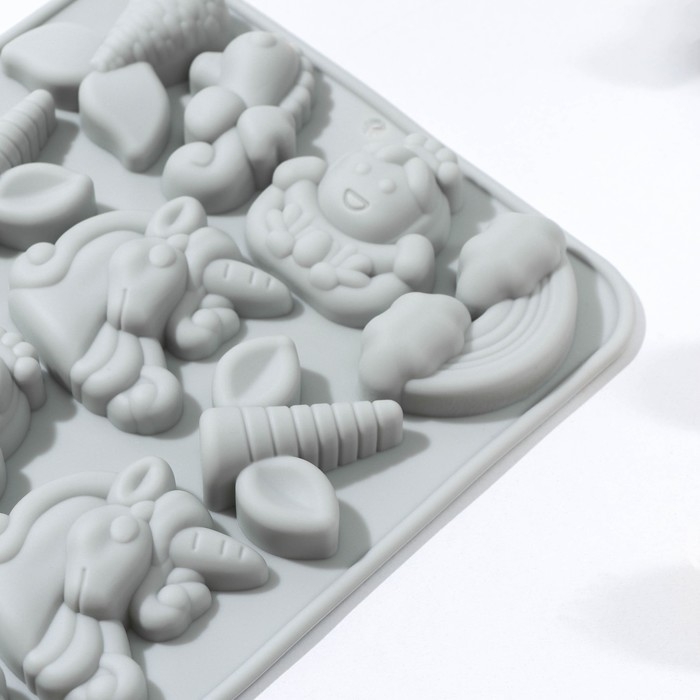 Форма для шоколада Доляна «Волшебство», силикон, 23×16,5×2 см, 14 ячеек, цвет МИКС Форма для шоколада Доляна «Волшебство», силикон, 23×16,5×2 см, 14 ячеек, цвет МИКС