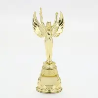 Статуэтка наградная &laquo;Ника&raquo;, пластиковая, 18.5&times;7&times;6 см, цвет золотой