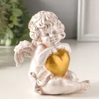 Фигура полистоун "Ангелочек с сердцем сидит" 14х13х10 см