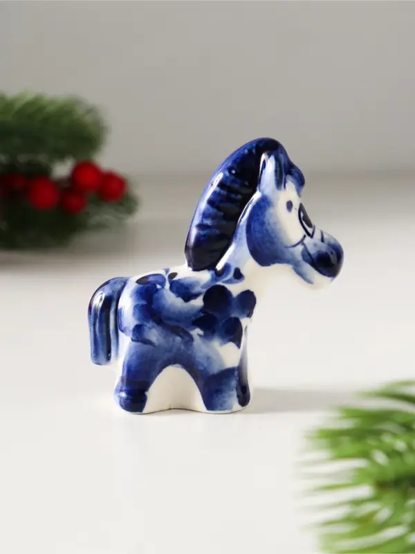 Сувенир Лошарик, 6х6х2см, гжель Сувенир Лошарик, 6х6х2см, гжель