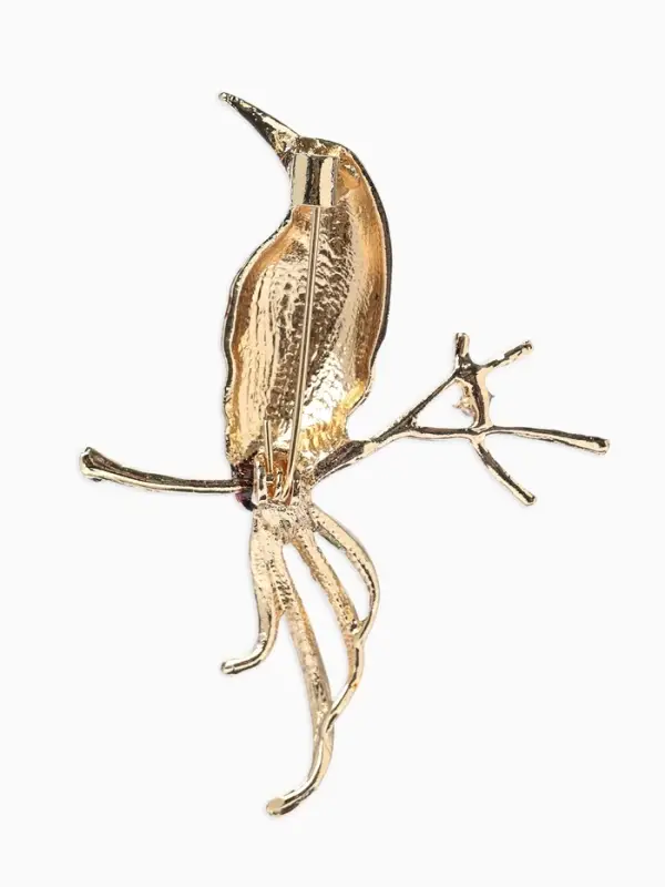 Брошь &laquo;Птица&raquo; на ветке, цветная в золоте