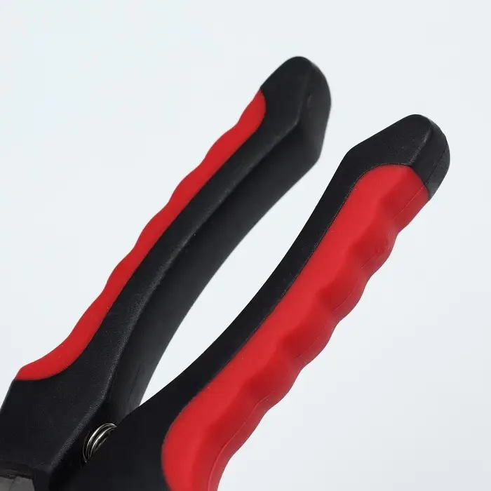 Когтерез боковой малый с нескользящими ручками, 12 х 4 х 1 см, эконом, микс цветов Когтерез боковой малый с нескользящими ручками, 12 х 4 х 1 см, эконом, микс цветов