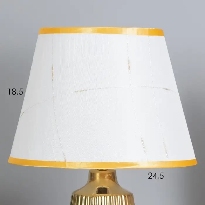 Лампа настольная &laquo;Кармен&raquo; 1&times;40 Вт Е14 черный/золото 24&times;24&times;40 см