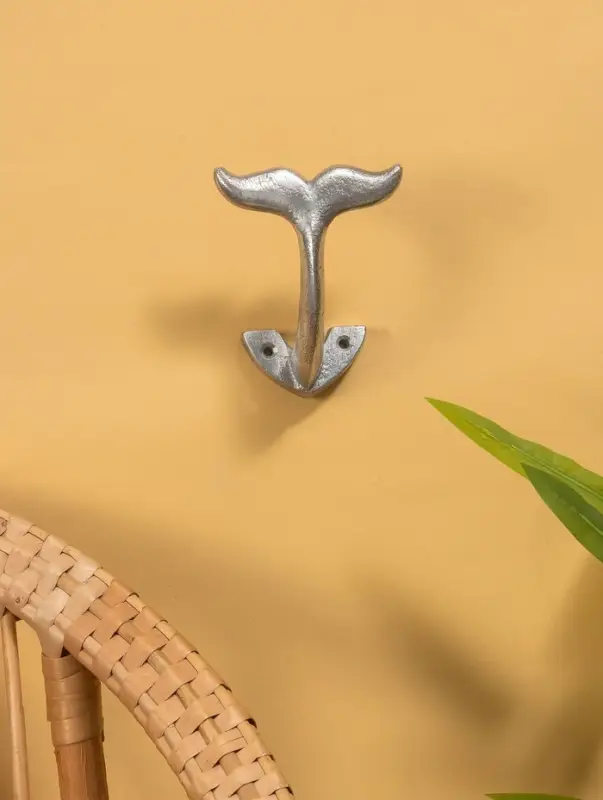 Крючок Крючок "Китовый хвост" 12х9 см