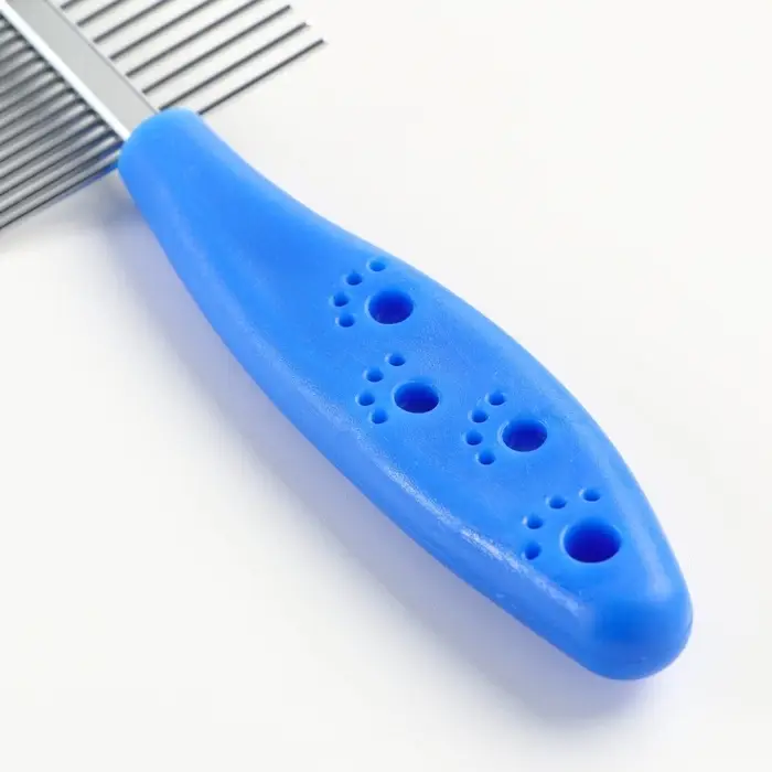 Расчёска для шерсти &laquo;Лапки&raquo;, двухсторонняя, с прямыми зубьями, пластиковая ручка, синяя