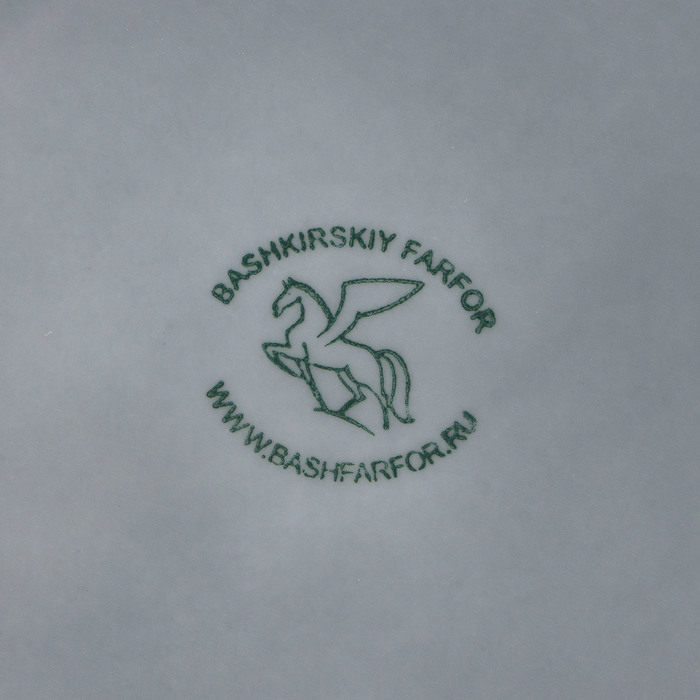 Тарелка фарфоровая «Акварель», d=20 см, цвет светло-серый Тарелка фарфоровая «Акварель», d=20 см, цвет светло-серый