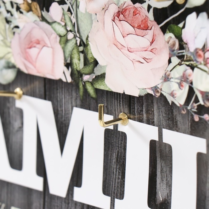 Ключница открытая Ключница открытая "Family" 5 крючков, 23х32 см