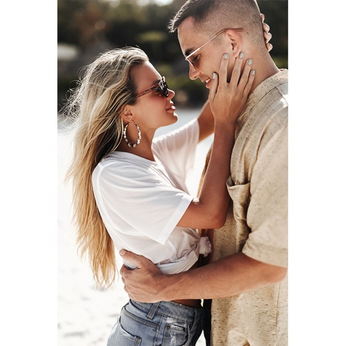 Алмазная мозаика с частичным заполнением на подрамнике «Пара на пляже», 30 х 40 см Алмазная мозаика с частичным заполнением на подрамнике «Пара на пляже», 30 х 40 см