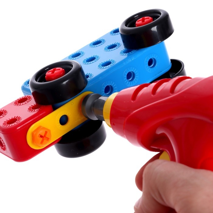 Конструктор в чемодане «Объёмная мозаика», с электрическим шуруповертом, 54 модели, 292 детали Конструктор в чемодане «Объёмная мозаика», с электрическим шуруповертом, 54 модели, 292 детали