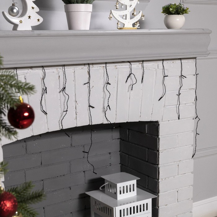 Гирлянда «Бахрома» 3 × 0.5 м, IP20, тёмная нить, 80 LED, свечение синее, 8 режимов, 220 В