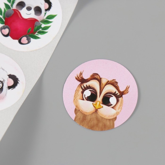 Наклейка бумага Наклейка бумага "Зверята" d=2,5 см 252 шт в рулоне