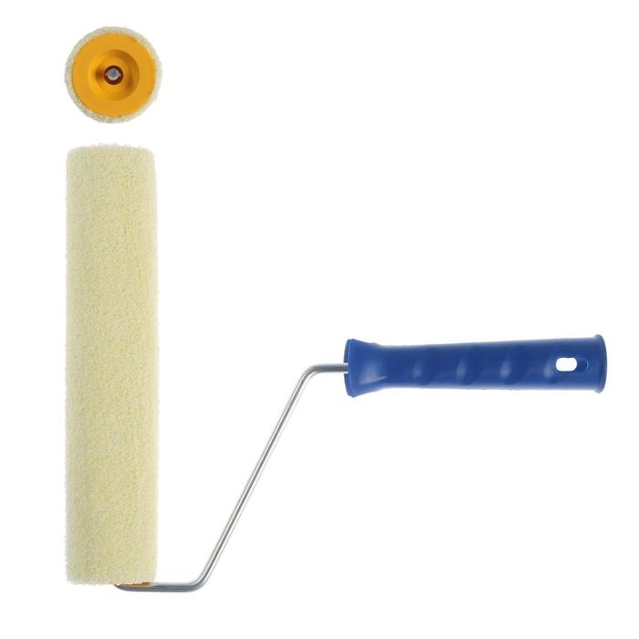 Валик ТУНДРА, велюр, 240 мм, рукоятка d=6 мм, D=42 мм, ворс 4 мм Валик ТУНДРА, велюр, 240 мм, рукоятка d=6 мм, D=42 мм, ворс 4 мм