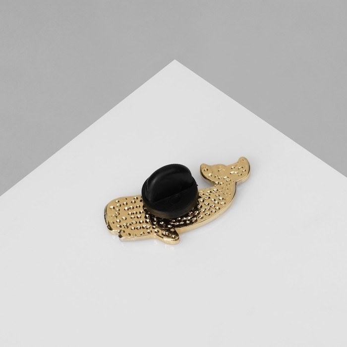 Значок «Кит» созвездие, цвет чёрный в золоте Значок «Кит» созвездие, цвет чёрный в золоте