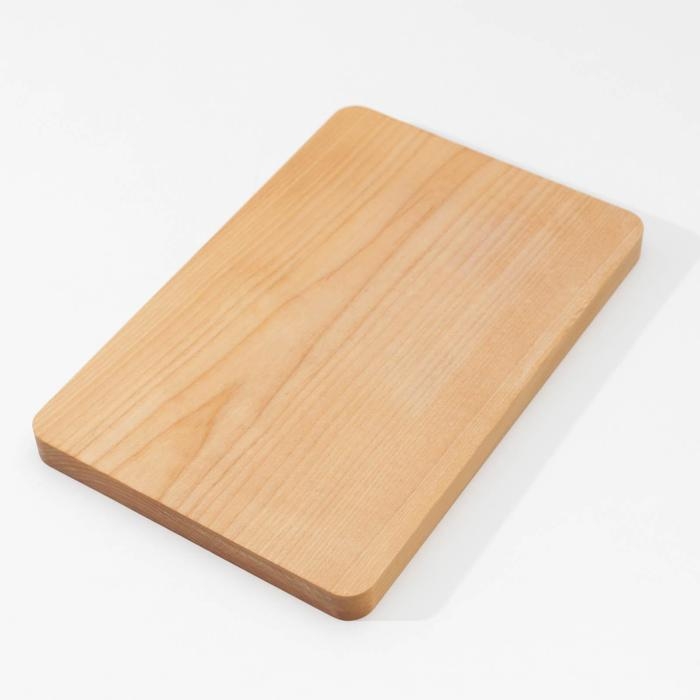 Доска разделочная Доляна, 30×19,5×2 см, покрыта маслом, цельный массив, берёза Доска разделочная Доляна, 30×19,5×2 см, покрыта маслом, цельный массив, берёза