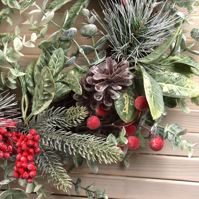 Венок новогодний d-40 см  Венок новогодний d-40 см "Калина красная"
