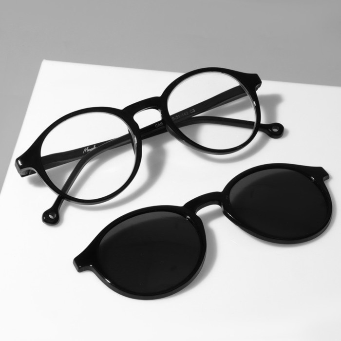 Очки с клипоном (Clip-On) GA0414 (Цвет: C3 чёрный; диоптрия: +3,5; тонировка: чёрный) Очки с клипоном (Clip-On) GA0414 (Цвет: C3 чёрный; диоптрия: +3,5; тонировка: чёрный)