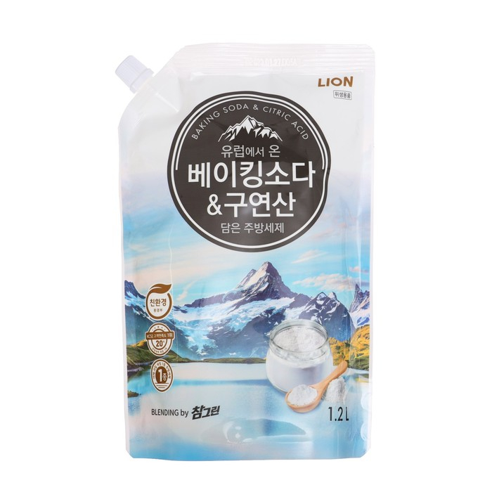 Средство для мытья посуды Lion Chamgreen, с содой и лимонной кислотой, 1.2 л Средство для мытья посуды Lion Chamgreen, с содой и лимонной кислотой, 1.2 л