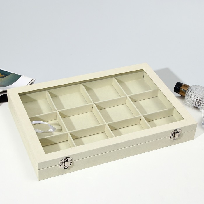 Подставка для украшений &laquo;Шкатулка&raquo; 12 ячеек, стеклянная крышка, цвет бежевый