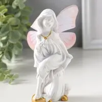 Сувенир полистоун "Девочка-бабочка на грибочке" белый 5,5х7х14,5 см