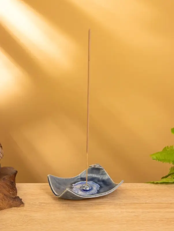 Подставка под благовония  Подставка под благовония "Черепашки в море" керамика, цв. голубой, 10,5х8,5х3,5 см