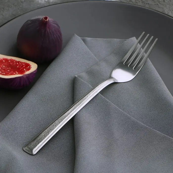 Вилка столовая Доляна «Пулкин», длина 19.8 см, толщина 1.2 мм, серебристая Вилка столовая Доляна «Пулкин», длина 19.8 см, толщина 1.2 мм, серебристая