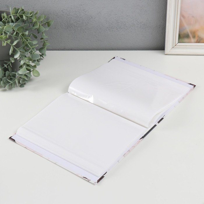 Фотоальбом на 200 фото 10х15 см Фотоальбом на 200 фото 10х15 см "Сердце и листья" 5х19х25 см