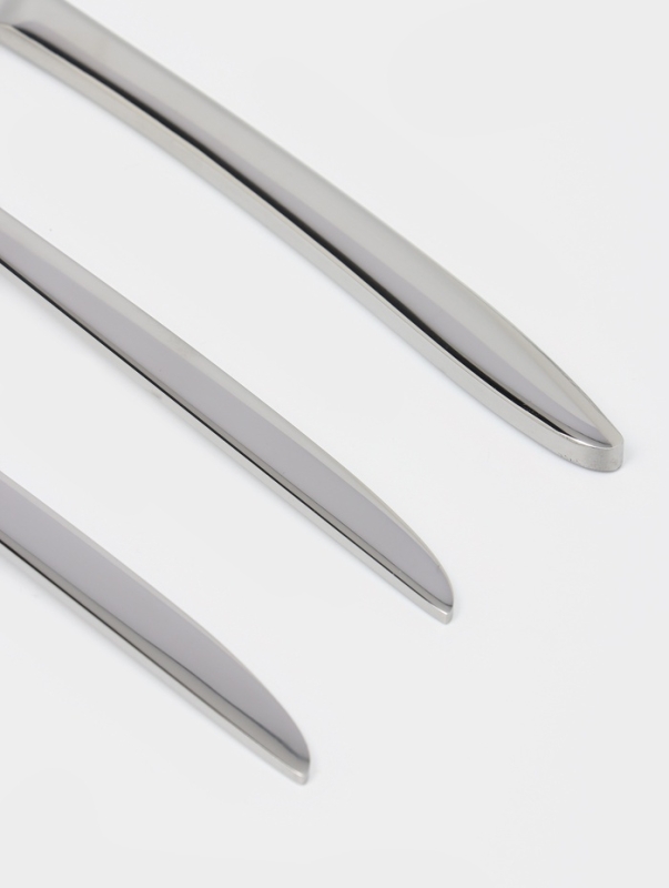 Набор столовых приборов Magistro Flow 24 предмета, цвет серебряный Набор столовых приборов Magistro Flow 24 предмета, цвет серебряный