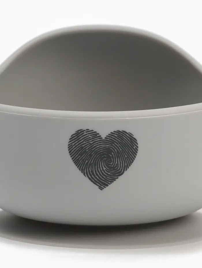 Тарелка детская на присоске и ложка, серый, Mum&Baby Тарелка детская на присоске и ложка, серый, Mum&Baby