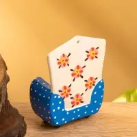 Мебель для кукол &laquo;Кресло с цветами&raquo;, 5&times;3&times;7.5 см, дерево