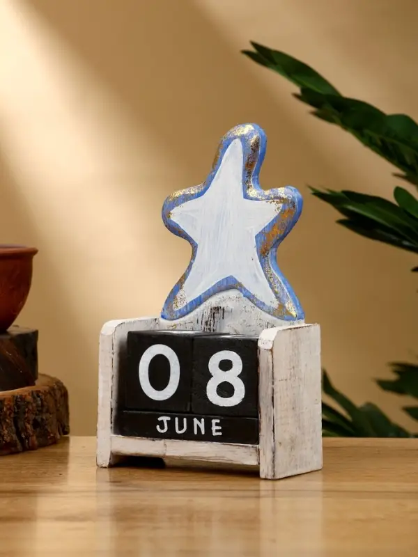 Календарь настольный «Морская звезда», 10.5×5.5×18 см, дерево, золотисто-синий Календарь настольный «Морская звезда», 10.5×5.5×18 см, дерево, золотисто-синий