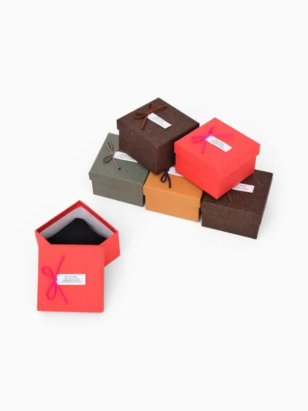 Набор коробочек подарочных 6 шт. под часы &laquo;Шильдик&raquo;, 8,5&times;8,5 см, цвет МИКС