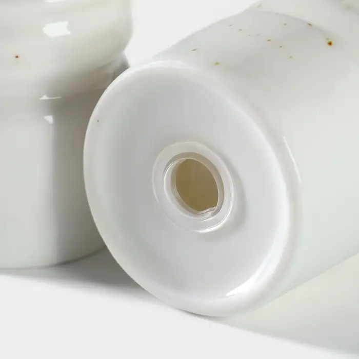 Набор для специй 2 пред Magistro Набор для специй 2 пред Magistro "Церера" солонка, перечница, цвет бело-золотой