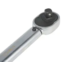 Ключ динамометрический 1/2" 28-210Нм, кейс