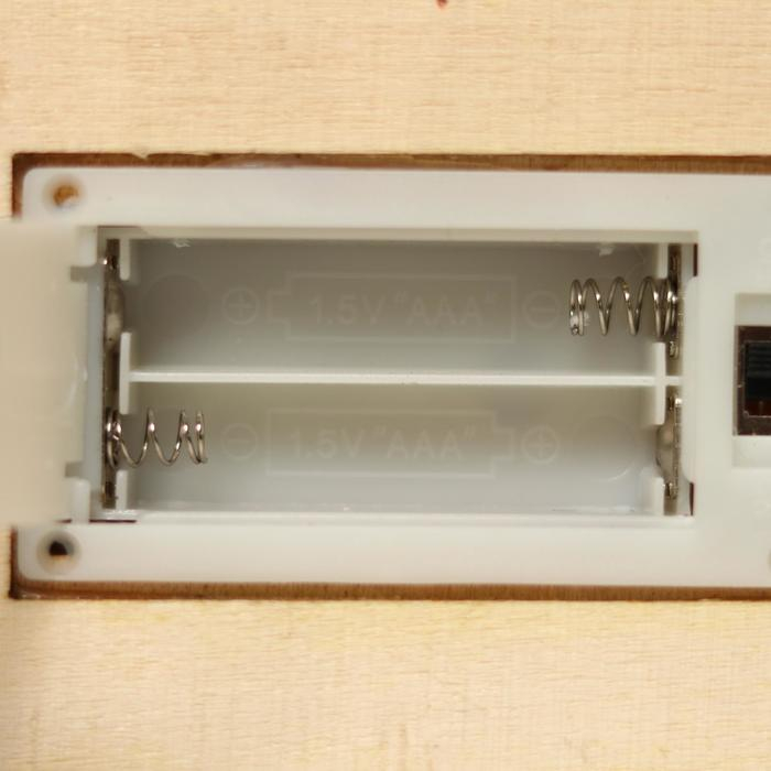 Новогодний декор с подсветкой «Домик с оленем» 18×5.5×22.5 см Новогодний декор с подсветкой «Домик с оленем» 18×5.5×22.5 см