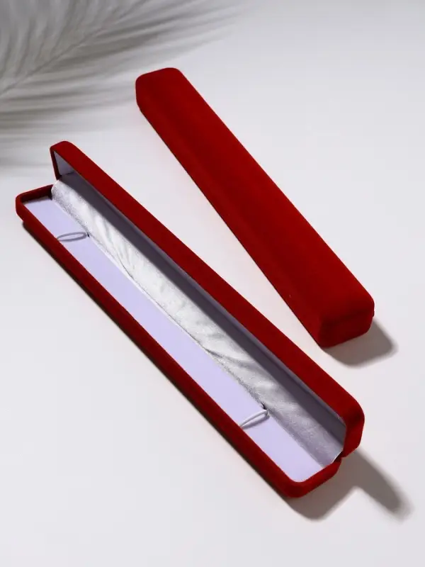 Футляр бархатный под браслет, цепочку, часы &laquo;Пенал&raquo;, 23.5&times;3 см, красный