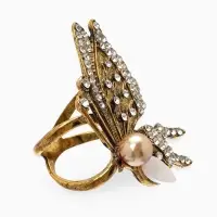 Кольцо для платка "Бабочка профиль", цвет белый в чернёном золоте Кольцо для платка "Бабочка профиль", цвет белый в чернёном золоте