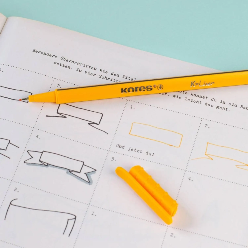Набор линеров Kores 0,4мм набор из 12цв./уп, пластик, 28112