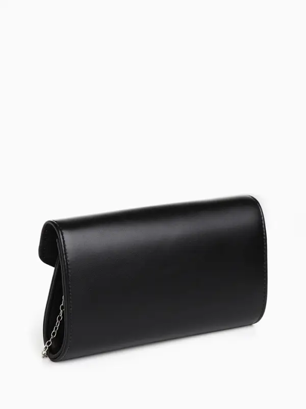 Сумка-клатч женская вечерняя на магните, на длинной цепочке, с декоративным элементом, однотонная, чёрная
