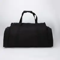 Сумка спортивная на молнии, 3 наружных кармана, длинный ремень, большой размер, цвет чёрный Сумка спортивная на молнии, 3 наружных кармана, длинный ремень, большой размер, цвет чёрный